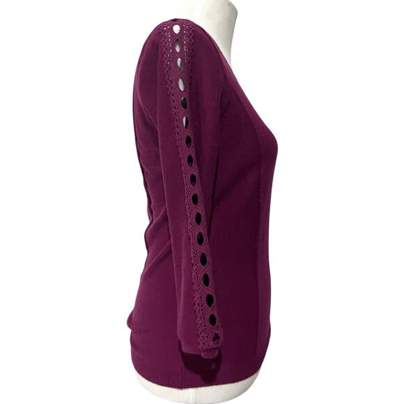 ANTHROPOLOGIE ANGEL OF THE NORTH Sweater Purple Magenta Lace Detail Women’s Sz S - Picture 5 of 8